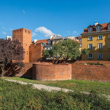 Old Town Serviced P&o Appartement *